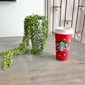 Starbucks 2023 Christmas Holiday Red Reusable 16oz Cup Lid New Limited Edition